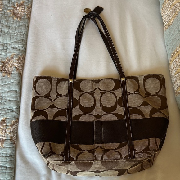 Coach Signature Brown Tote Bag - Picture 5 of 7